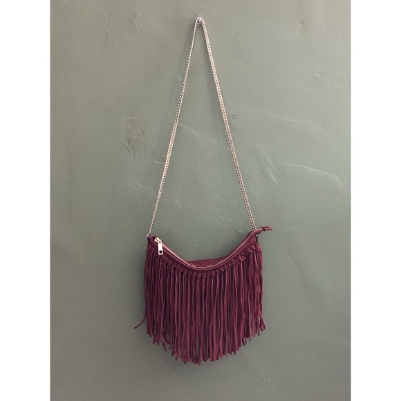 H&M Burgundy Fringe Faux Leather Purse Gold Chain Strap Crossbody - Picture 1 of 6